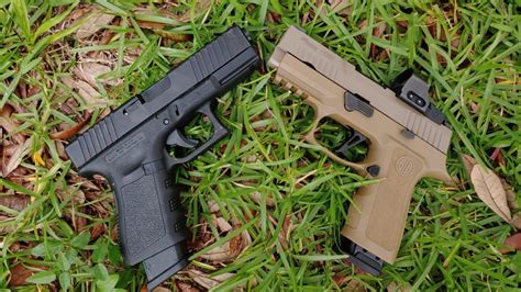 P320C vs Glock 19 Capacity Comparison