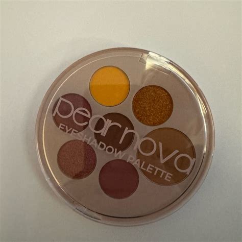 Pear Nova Eyeshadow Palette Ingredients