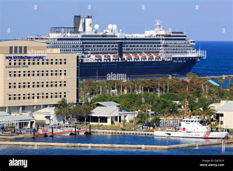 Port Everglades Cruise Ship