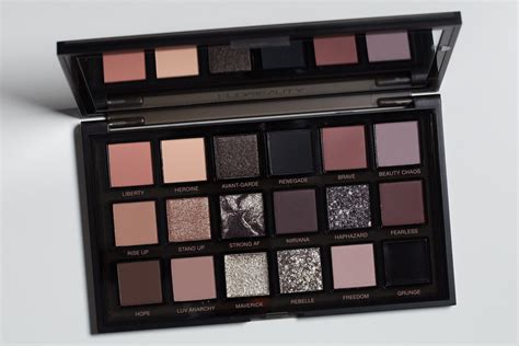 Pretty Grunge Palette Dark Colors Inspiration