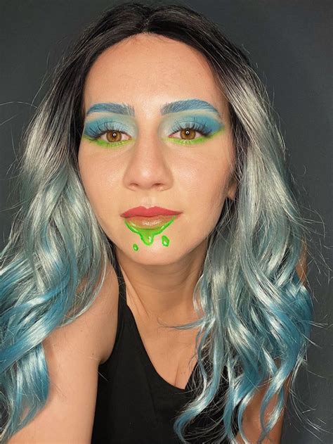 Rick and Morty Makeup Look 1