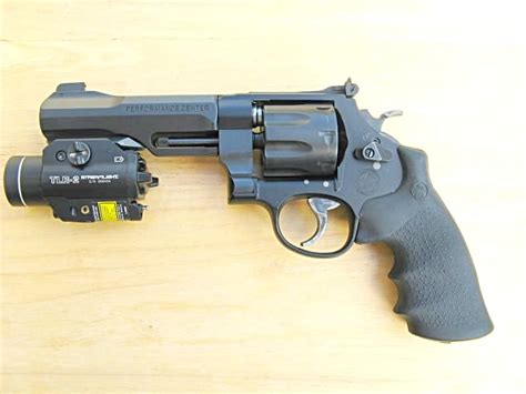 S&W TRR8 Revolver Specifications