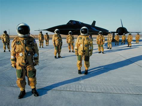 SR-71 Blackbird Maintenance Crew