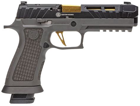 Sig 320 X Carry pistol