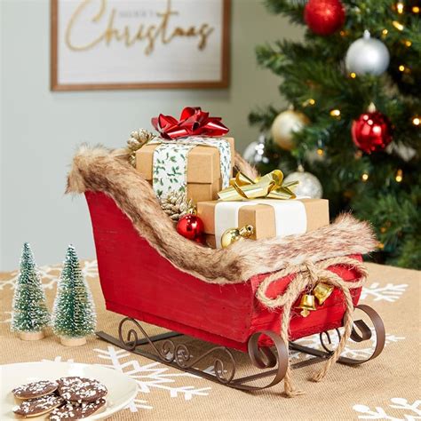 A festive sleigh decoration display