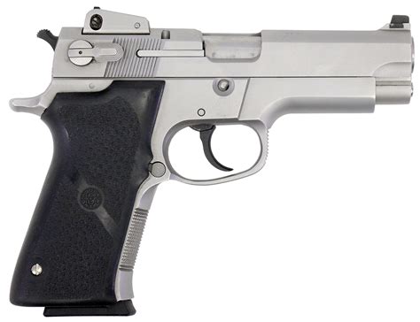 Smith & Wesson 4006 Pistol