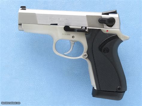 Smith & Wesson 4006 Performance