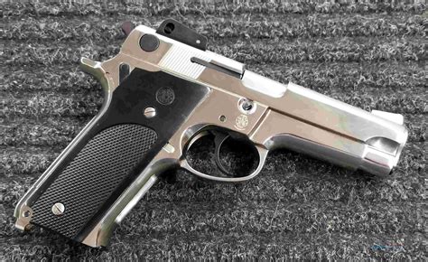 Smith & Wesson 459 Image 9