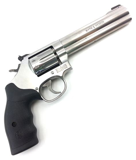 Smith & Wesson 617 Handgun Image 6