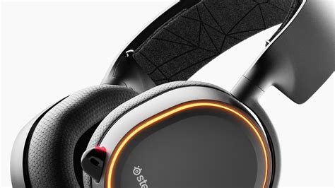 SteelSeries Arctis 5 Gallery