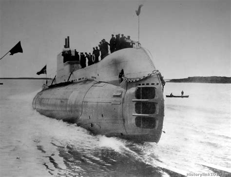 Submarines Reconnaissance