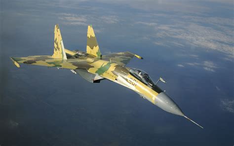 Sukhoi Su-35 Image 2