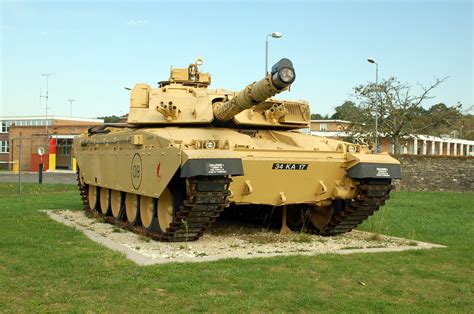 Tank Challenger 1 Mobility