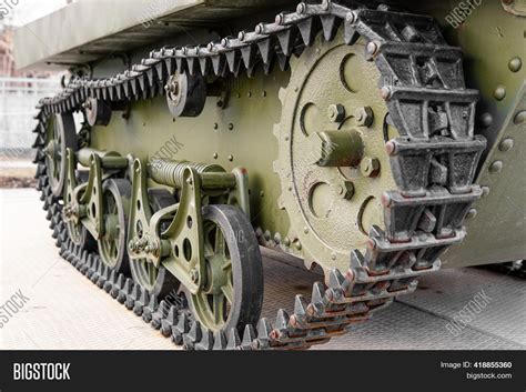 Tank Hull and Tracks