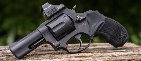 Taurus 856 Revolver Image 10