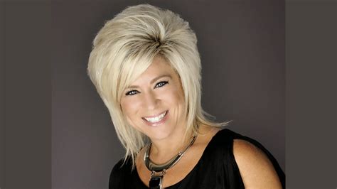 Theresa Caputo bio