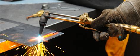 Torch Cutting For Metal Precision