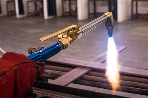 Torch Cutting For Pipe Precision