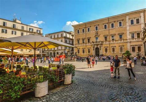 The Narrow Streets of Trastevere