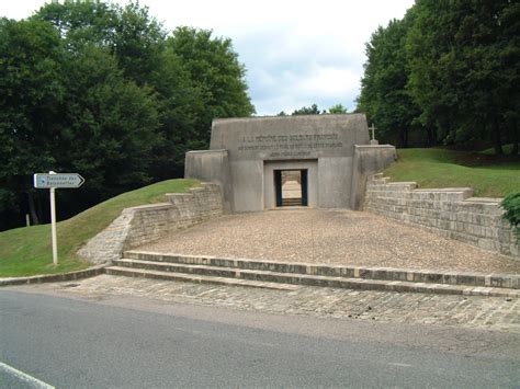 A photo of the trench with a symbolic atmosphere