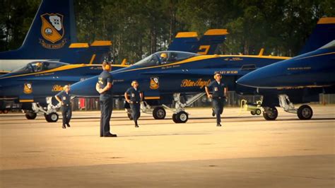 US Navy Blue Angels Flight Demonstration