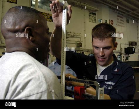 US Navy Gunners Mate Physical Fitness