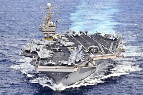 USS Abraham Lincoln Aircraft Carrier Underway