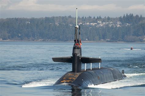 USS Henry M. Jackson SSBN-730 Crew