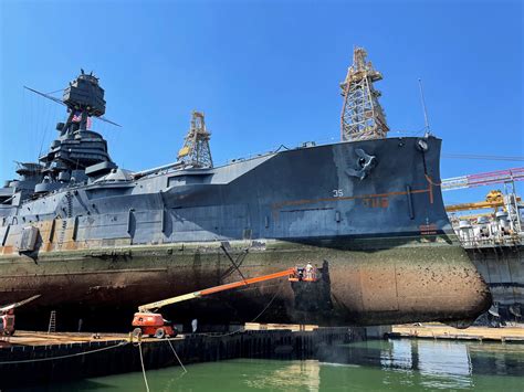 USS Texas Communications System