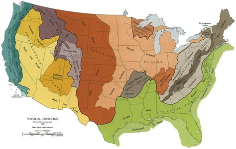 US Map with Mountains