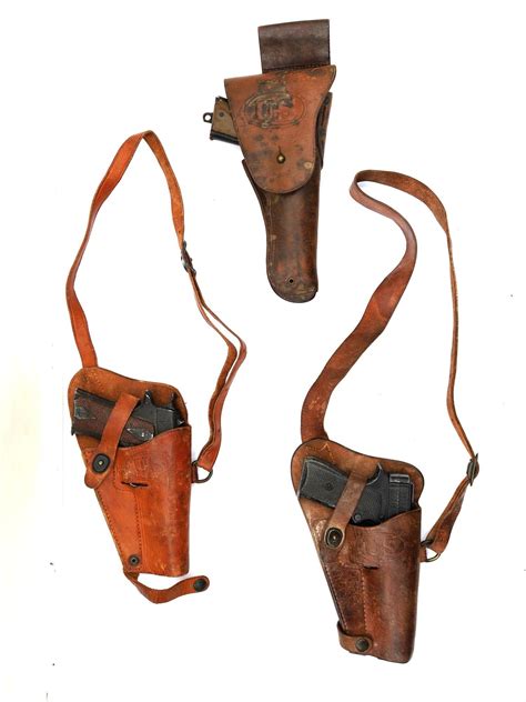 Pistol holsters used during WWI