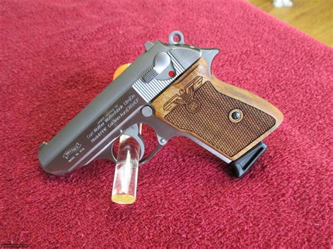 Walther PPK/S grip