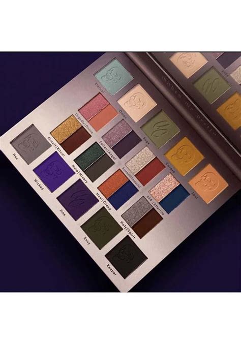 Wicked Eyeshadow Palette Image 4