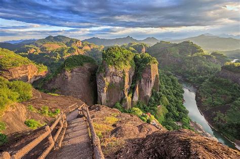 Wuyi Mountains