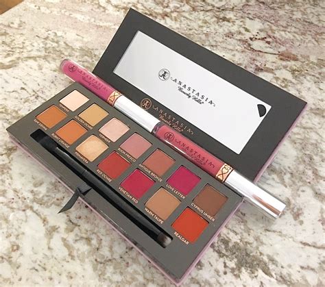 ABH Modern Renaissance Palette Gallery 3