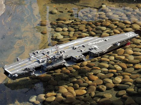 Aircraft carrier model 1