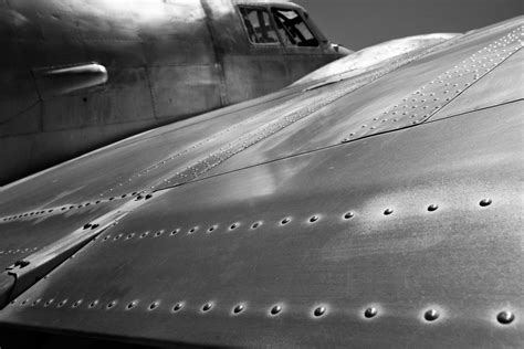 Airplane rivets