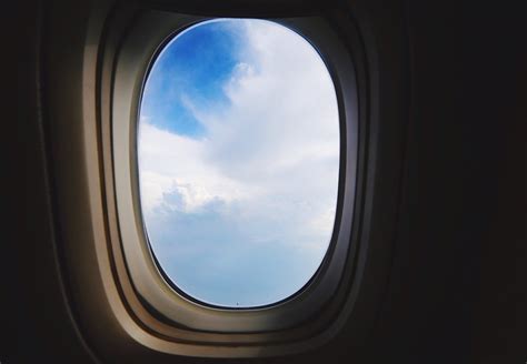 Airplane windows