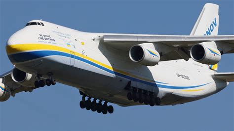 Antonov An-124 in flight