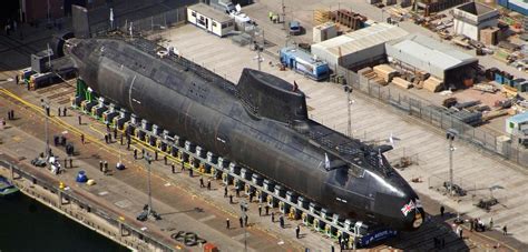 Astute class submarine combat systems