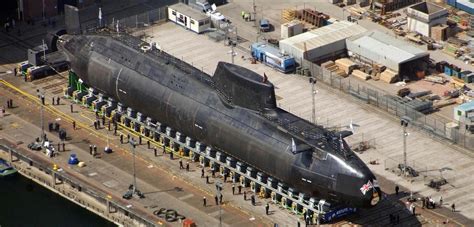 Astute class submarine image 8