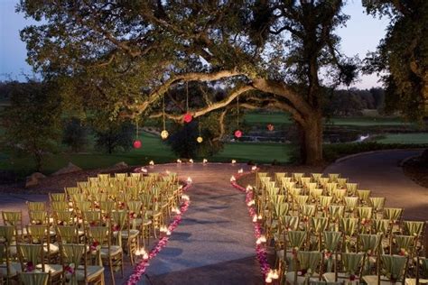 Auburn wedding decor