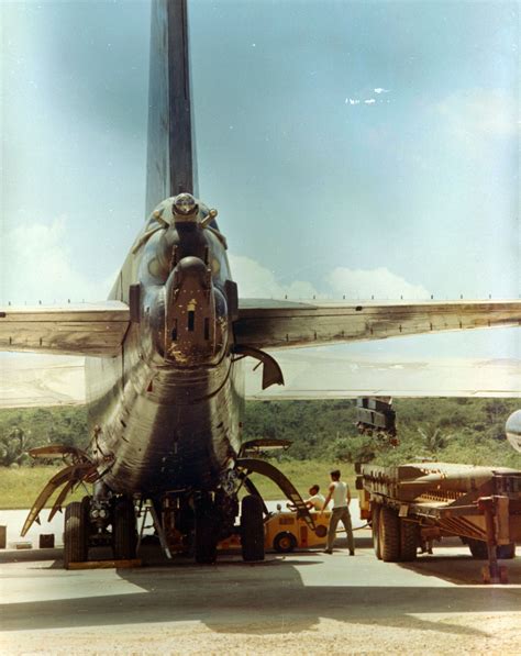 B-52 Tail Gunner Crew