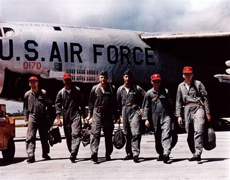 B-52 Stratofortress aircrew