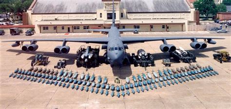 B-52 weapons payload