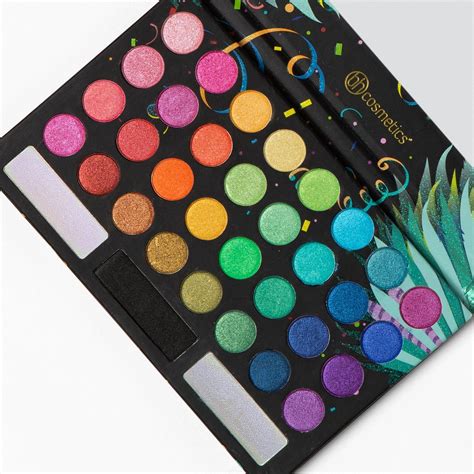 BH Cosmetics Back to Brazil Eyeshadow Palette Swatches