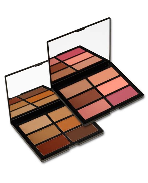 Benefits of Blush and Contour Palette