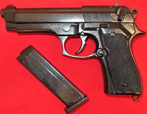 Beretta M92 Pistol Gallery