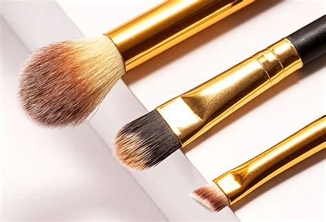 Best eyeshadow brushes for brown eyes