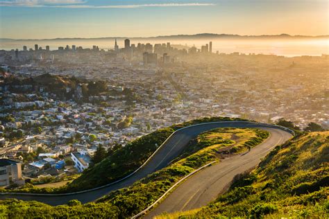 Sunrise over the Golden Gate Bridge